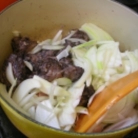 デミグラスソースはいらないよ 牛肉の赤ワイン煮込み レシピ 作り方 By うさぎの春子 楽天レシピ デミグラスソースはいらないよ 牛肉の赤ワイン煮込み レシピ 作り方 By うさぎの春子 楽天レシピ